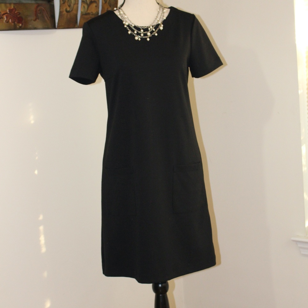 Gap, black  shift short sleeve dress ......